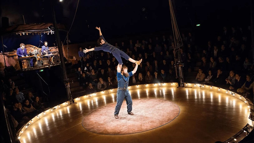 Die Basler Theaterfestivalmacher haben trotz Coronakrise ein Programm gestemmt, unter anderem mit dem Nouveau Cirque Trottola aus Frankreich.