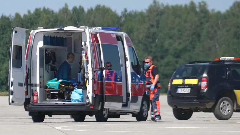 Erst eine Woche nach seinem Horror-Sturz konnte der niederländische Radprofi Fabio Jakobsen von Polen in seine Heimat geflogen werden