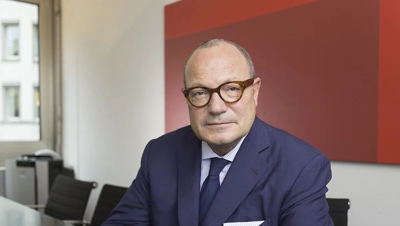 Der ehemalige Barry-Callebaut-Chef Andreas Schmid gibt nach den jüngsten Entwicklungen den Kampf um das Aryzta-Verwaltungsratspräsidium auf.