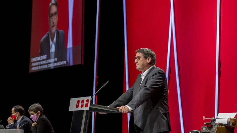 Der scheidende SP-Präsident Christian Levrat bei seiner Abschiedsrede am virtuell abgehaltenen Parteitag der SP in Basel.