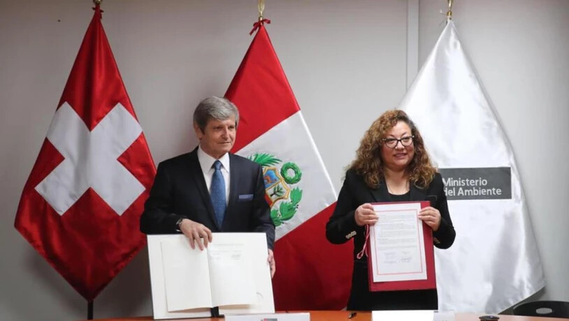 Das Abkommen wurde von der peruanischen Umweltministerin Kirla Echegaray Alfaro und dem Schweizer Botschafter in Peru, Markus-Alexander Antonietti, unterzeichnet.