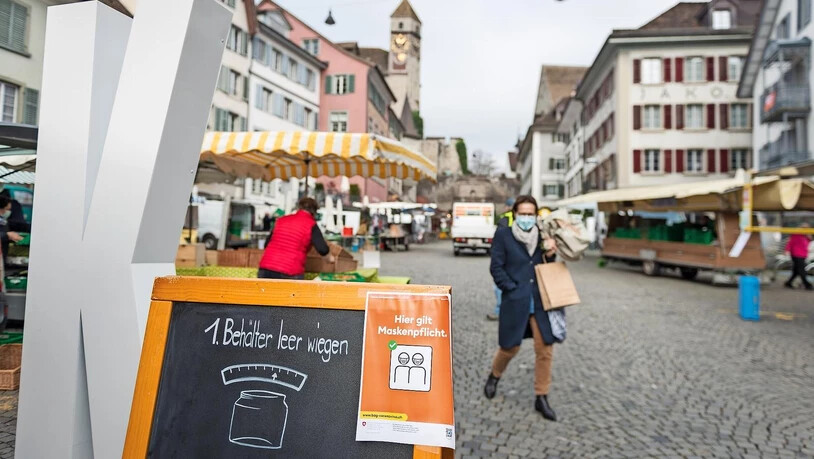 Maskenpflicht am Markt: Wo sonst gilt in Rapperswil-Jona im öffentlichen Raum das Tragen einer Schutzmaske? 