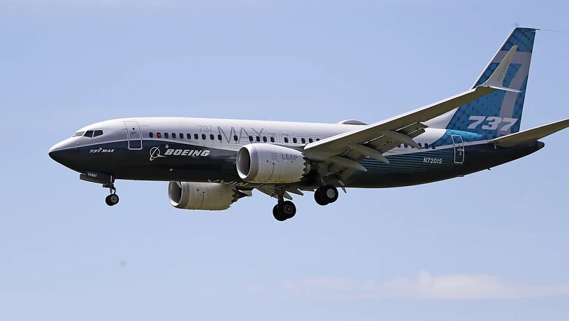 Die Boeing 737 Max könnte bereits kommende Woche wieder im Einsatz sein. Die US-Luftfahrtbehörde hat ihre Inspektionen abgeschlossen. Die Boeing 737 Max war nach zwei Abstürzen aus dem Verkehr gezogen worden. (Archivbild)