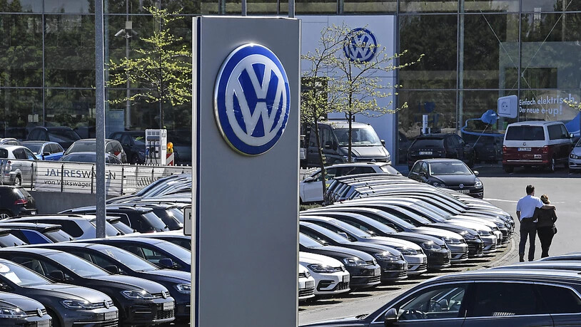 Der deutsche VW-Konzern hat im Oktober wieder weniger Autos abgesetzt. (Archivbild)