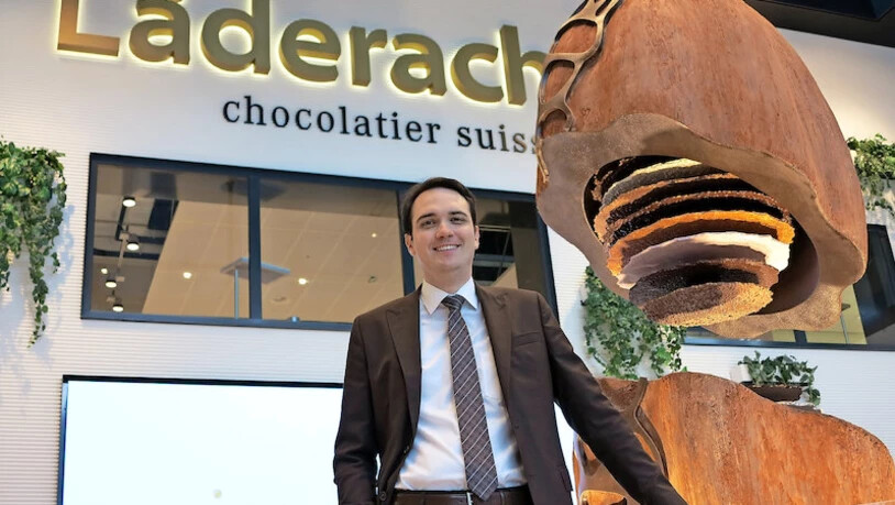 Bereit für die Kunden: In Bilten gibt es einen neuen Fabrikladen, der so gar nicht nach Fabrik aussieht.