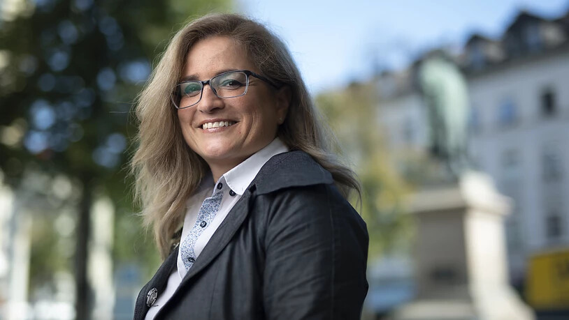 Maria Pappa (SP) hat gut lachen: Die 49-Jährige wurde am Sonntag zur ersten Stadtpräsidentin von St. Gallen gewählt.