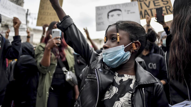 In den USA ist es nach der Tötung von Afroamerikanern bei Polizeieinsätzen immer wieder zu Protesten gekommen. (Archivbild)