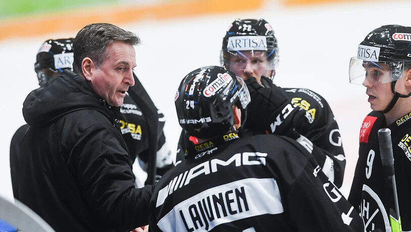 Trainer Serge Pelletier feiert mit dem HC Lugano den dritten Sieg in Folge