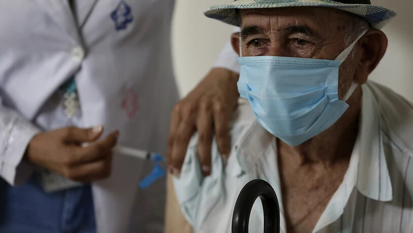 Laut WHO-Regionaldirektor Hans Kluge dürfte die Corona-Pandemie noch rund zehn Monate dauern. (Symbolbild)