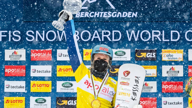 Bereits zum dritten Mal: Julie Zogg gewinnt die Disziplinenwertung im Parallel-Slalom.