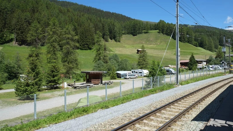 Das Flachmoor von regionaler Bedeutung auf der gegenüberliegenden Bachseite stand der Erweiterung im Weg.