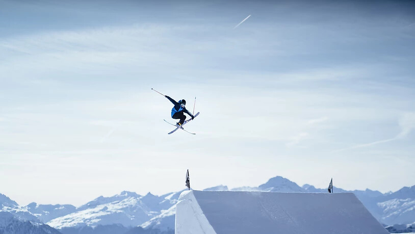 Sarah Höfflin wirbelt durch die Lüfte. (Archivaufnahme)