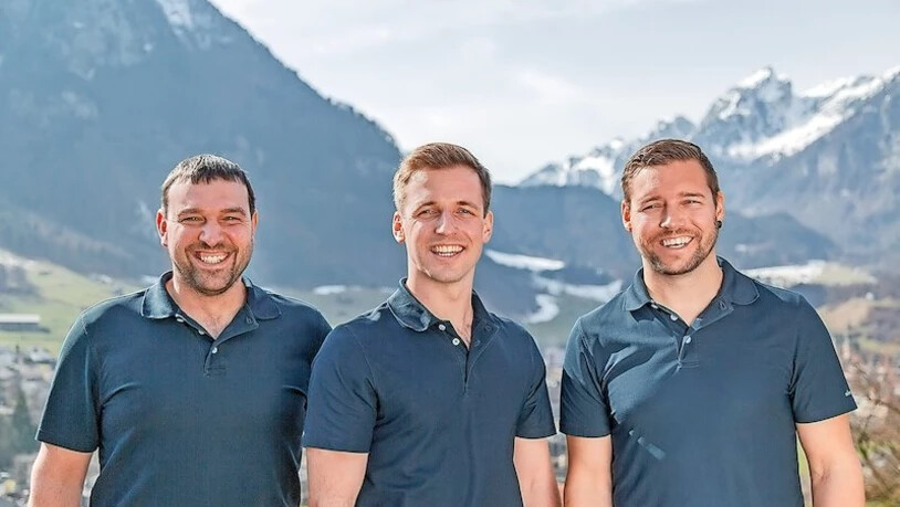 Haben übernommen: Balz Tschudi (von links), Caspar Blumer und Mathias Grob sind die Inhaber der Elmer + Blumer AG in Mollis. 