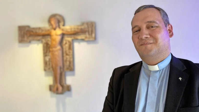 Neuer Stellvertreter des Bischofs im Glarnerland: Luis Varandas wurde von Joseph Bonnemain zum Generalvikar ernannt.