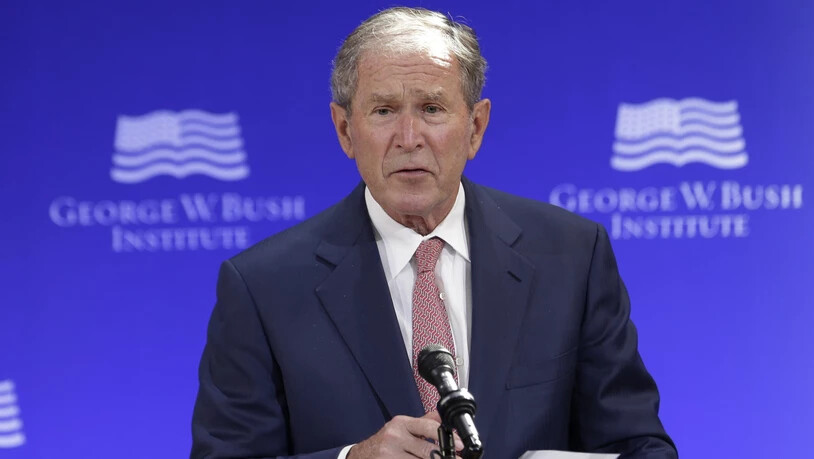 ARCHIV - Der ehemalige US-Präsident George W. Bush spricht bei einem vom George-W.-Bush-Institut finanzierten Forum in New York (USA). Foto: Seth Wenig/AP/dpa