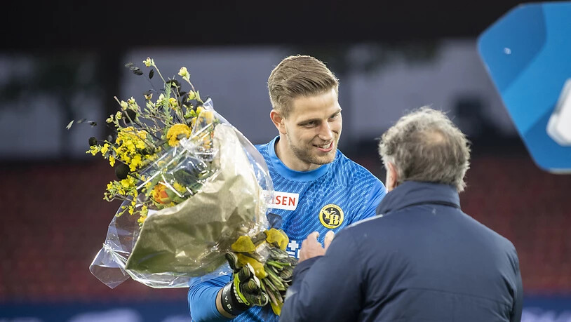 Der FC Zürich beschenkt Meister Young Boys mit Blumen und zwei Toren