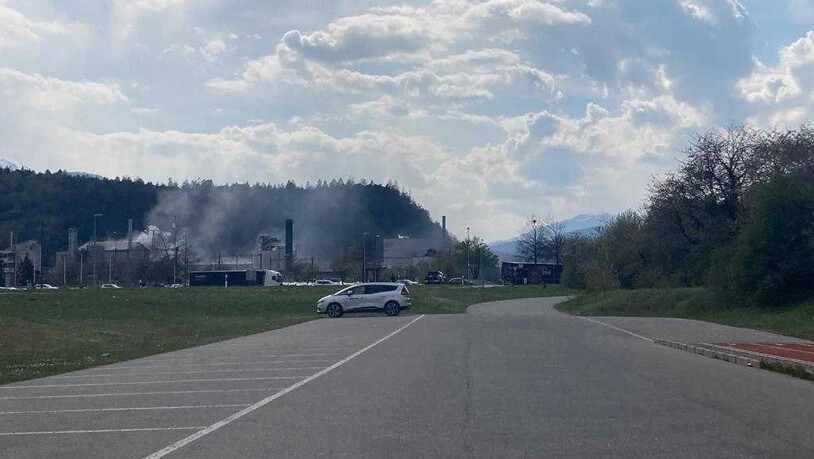 Auf dem Gelände der Axpo in Domat/Ems ist am Donnerstagnachmittag ein Feuer ausgebrochen.