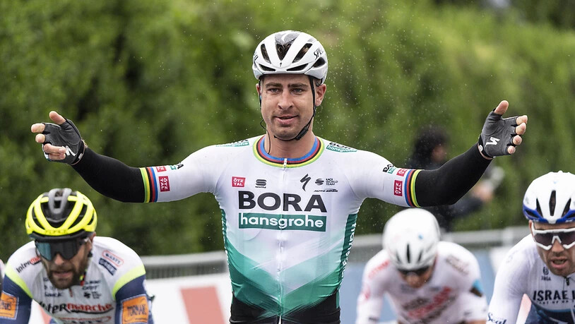 Peter Sagan freut sich in Martigny über seinen zweiten Sieg im Rahmen der Tour de Romandie. Sein letzter Sieg in der Westschweizer Rundfahrt liegt auf den Tag genau elf Jahre zurück