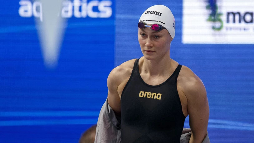 Nina Kost scheidet über 100 m Rücken zwar im Halbfinal aus, doch auch die 26-Jährige verbessert dabei ihren Schweizer Rekord