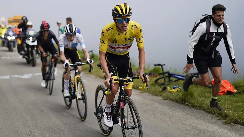 Pogacar, Vingegaard, Carapaz (von vorne): So lauten derzeit die Stärkeverhältnisse an der Tour de France. In dieser Reihenfolge standen sie auch auf dem Podest der Königsetappe