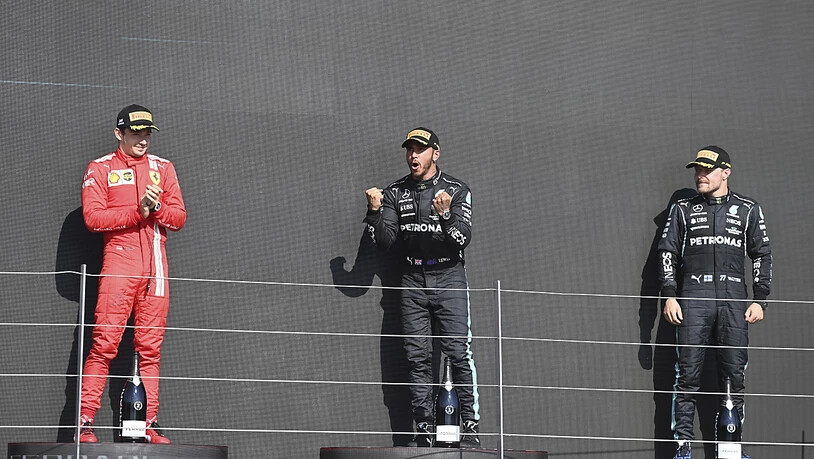 Die ersten drei des Grand Prix von Grossbritannien (v.l.): Charles Leclerc, Lewis Hamilton, Valtteri Bottas