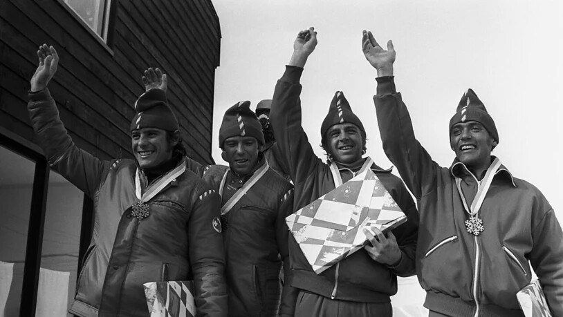 Die Schweizer Langlauf-Staffel mit Alfred Kaelin, Alois Kaelin, Edi Hauser und Albert Giger (v.l.n.r.) gewann 1972 in Sapporo sensationell Olympia-Bronze