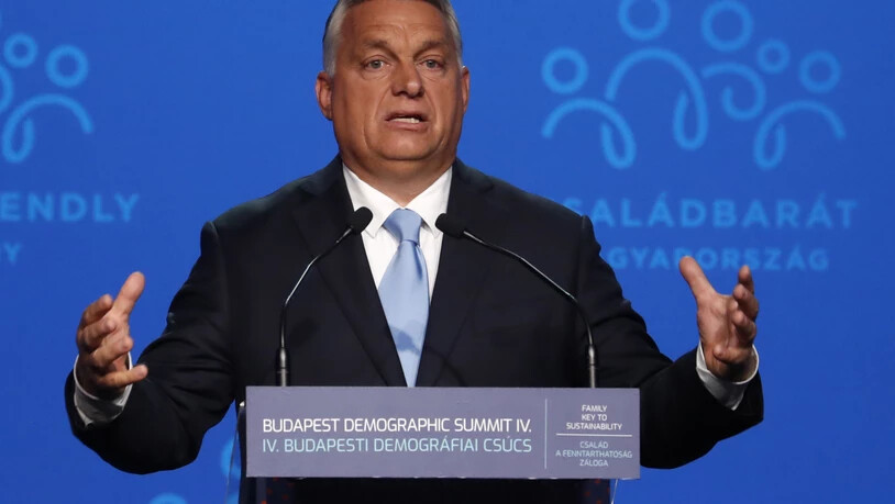 Viktor Orban, Ministerpräsident von Ungarn, hält eine Rede in Budapest. Foto: Laszlo Balogh/AP/dpa