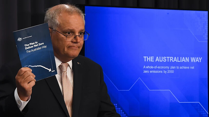 Australian Prime Minister Scott Morrison speaks to the media during a press conference at Parliament House in Canberra, Tuesday, October 26, 2021. (AAP Image/Lukas Coch) NO ARCHIVING
