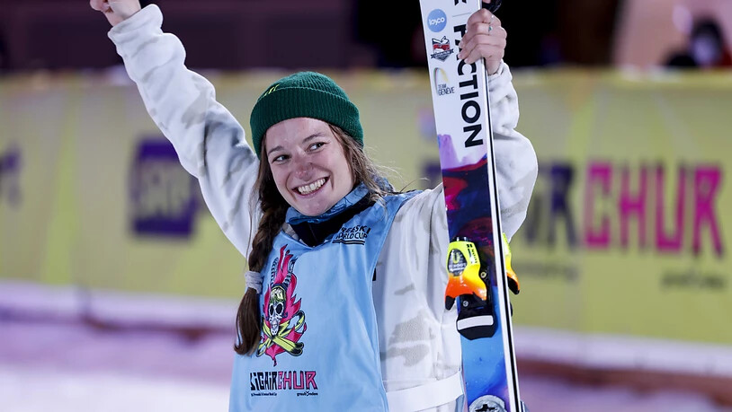Sarah Höfflin nach ihrem 2. Platz am Big Air Chur im Oktober