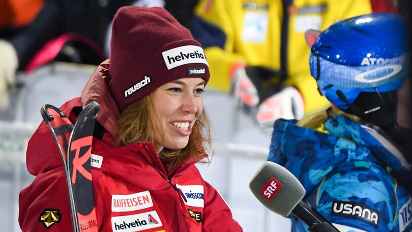 Michelle Gisin strahlt im SRF-Interview