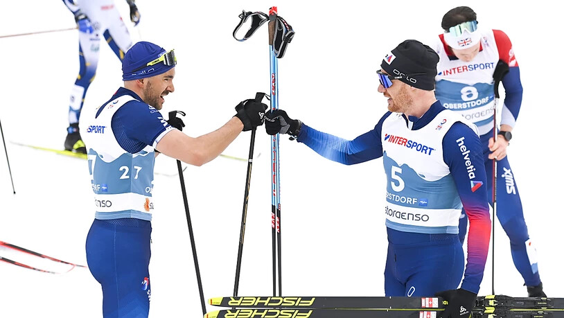 Gemeinsames Ziel Staffel-Medaille: Dario Cologna (re.) und Jason Rüesch