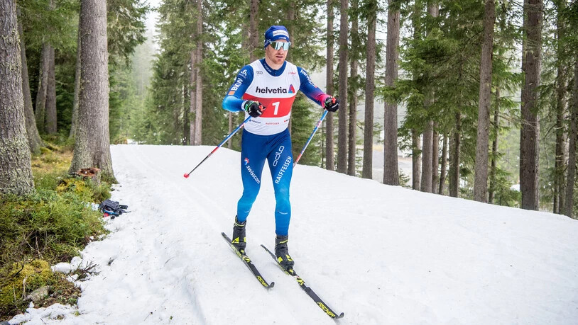 Dario Cologna im Training auf der Flüelaloipe in Davos.