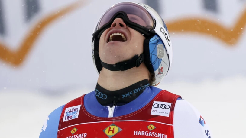 Marco Odermatt freut sich über seinen siebten Weltcupsieg, den vierten in der Sparte Riesenslalom