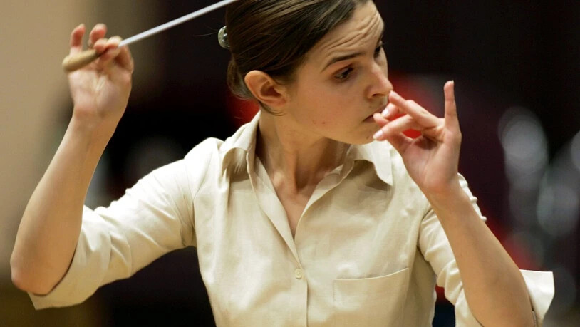 ARCHIV - Die Dirigentin Oksana Lyniv ist gegen eine Frauenquote in ihrem Beruf. Foto: Ronald Wittek/dpa