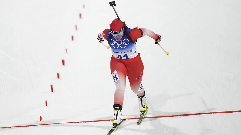 Mit Ausfallschritt ins Ziel: Lena Häcki.