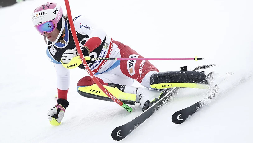 Tanguy Nef fährt zuerst Bestzeit und scheidet dann aus