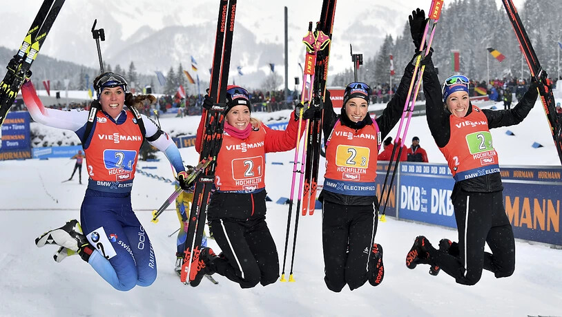 Bleiben Selina Gasparin (ganz rechts) in besonders guter Erinnerung: Mit der Schweizer Staffel stand sie im Weltcup dreimal auf dem Podest - jeweils mit Lena Häcki und ihren Schwestern Elisa und Aita Gasparin