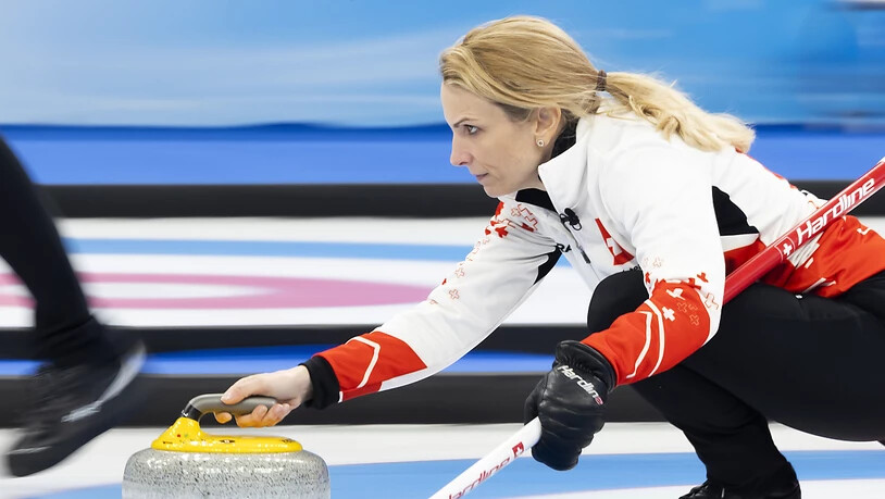 Silvana Tirinzoni startet erfolgreich  ins WM-Turnier