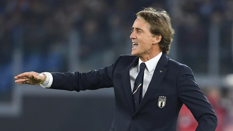 Roberto Mancini will mit Italien "die Weltmeisterschaft gewinnen". Bis dahin ist es aber noch ein weiter Weg