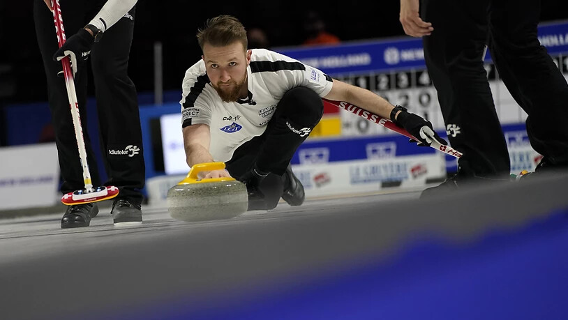 Yannick Schwaller mit präziser Steinabgabe