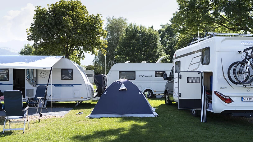 Auf den TCS-Campingplätzen dürfte es in diesem Sommer voll werden. Die Buchungszahlen bewegen sich auf hohem Niveau.(Archivbild)