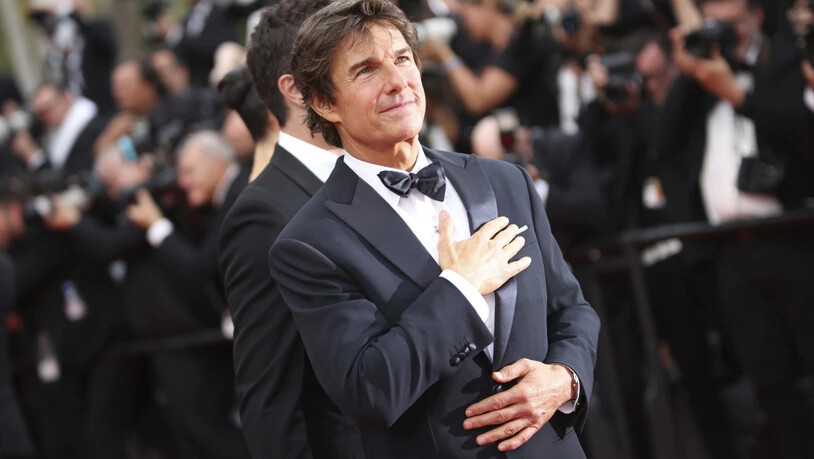 dpatopbilder - Tom Cruise, Schauspieler aus den USA, bei der Ankunft zur Premiere des Films «Top Gun: Maverick» bei den 75. Internationalen Filmfestspielen in Cannes. Foto: Vianney Le Caer/Invision/AP/dpa