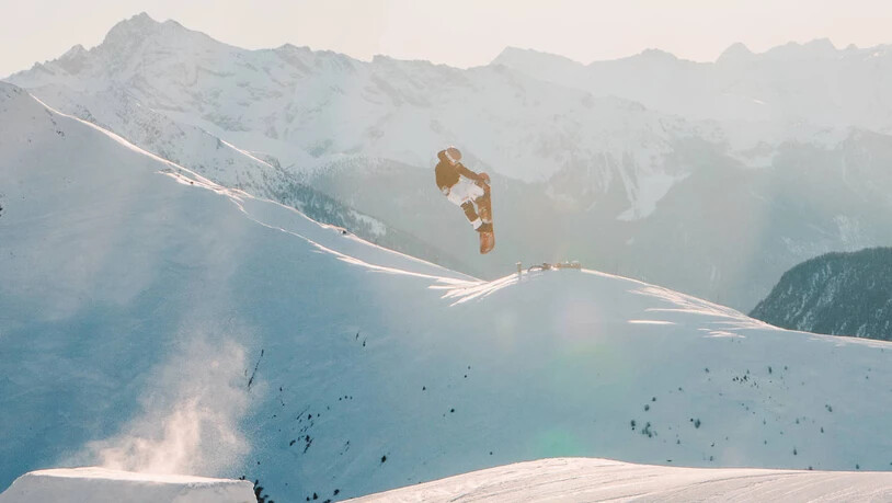 Auszeichnung: Anuk Brändli und Luis Marchesi (im Bild) erhalten den diesjährigen «Schneesport Rookie Nachwuchspreis».