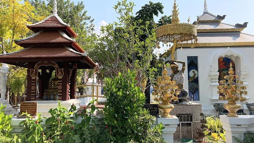 ARCHIV - Garten in einem Tempel in Chiang Mai. Um den Tourismus in Thailand im Zuge der Corona-Pandemie wieder anzukurbeln, können Gäste in der beliebten Stadt Chiang Mai ab sofort für einen thailändischen Baht (0,027 Euro) pro Nacht in einem Hotel…