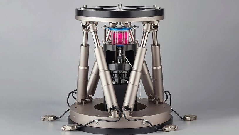 Multi-Axis Bioreaktor (AO Forschungsinstitut Davos) zur Erforschung des Bewegungsapparats, der gemeinsam mit dem CSEM und der ETHZ entwickelt wurde.
