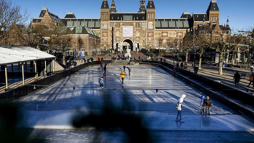 ARCHIV - Im Rijksmuseum in Amsterdam läuft 2023 eine große Vermeer-Schau. Foto: Sem Van Der Wal/ANP/dpa