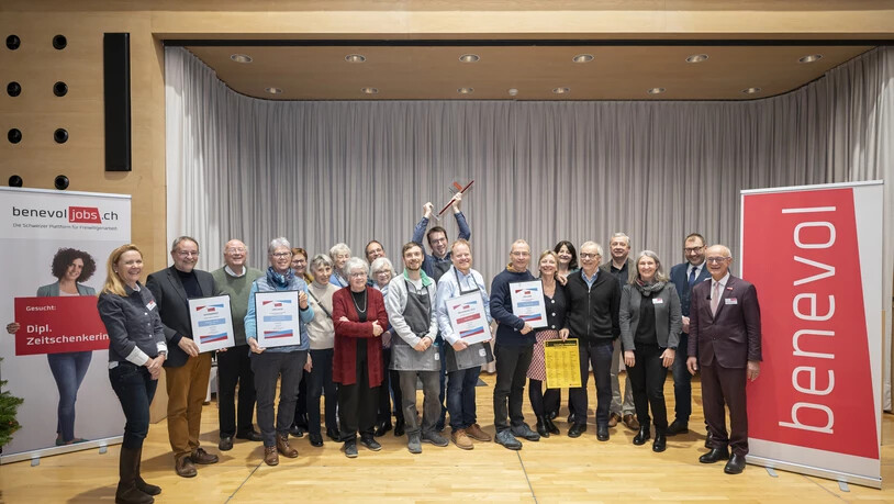 Das Repair Café Chur als grosser Gewinner: Anfang Dezember wird zum achten Mal der Prix benevol verliehen. Die Auszeichnung anerkennt und ehrt herausragende freiwillige und ehrenamtliche Leistungen im Kanton Graubünden.