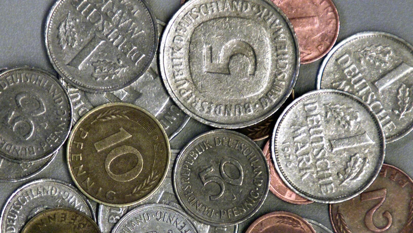 Die Deutsche Bundesbank hat in diesem Jahr mehr als 49 Millionen D-Mark in Euro umgetauscht. Erstmals seit 2018 stieg das Volumen damit wieder. (Archivbild)