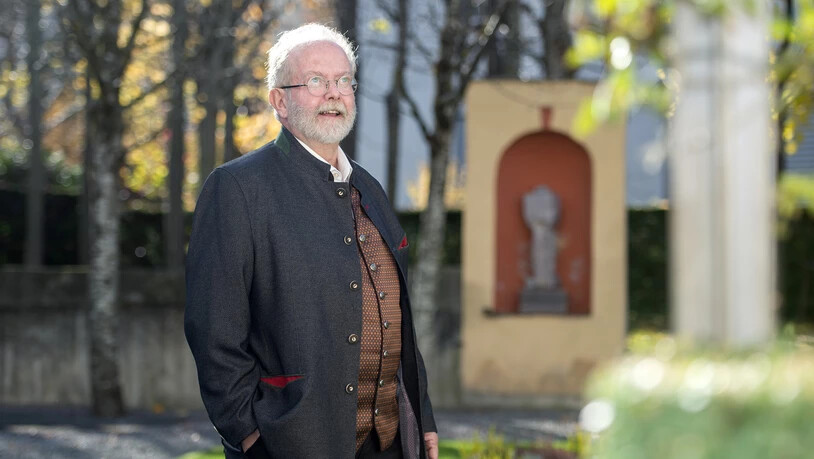 Andreas Brunold ist nun offiziell als Churer Bürgermeister abgetreten. Nach acht Jahren übergibt er die Geschäfte in jüngere Hände. Der 70-Jährige freut sich nun darauf, mehr Zeit mit seinen Enkelkindern verbringen zu können. 
