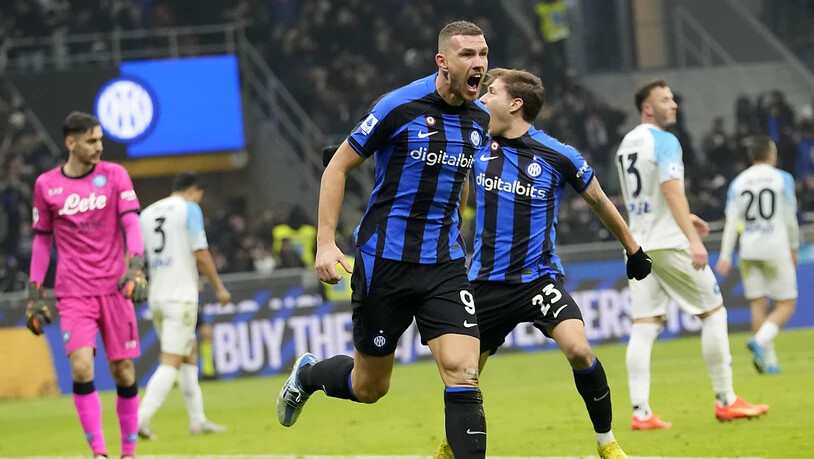 Inter Mailands Edin Dzeko beendet mit seinem Tor die Siegesserie von Napoli